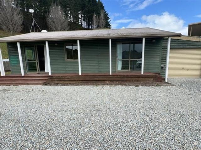 patutahi, 2 bedrooms