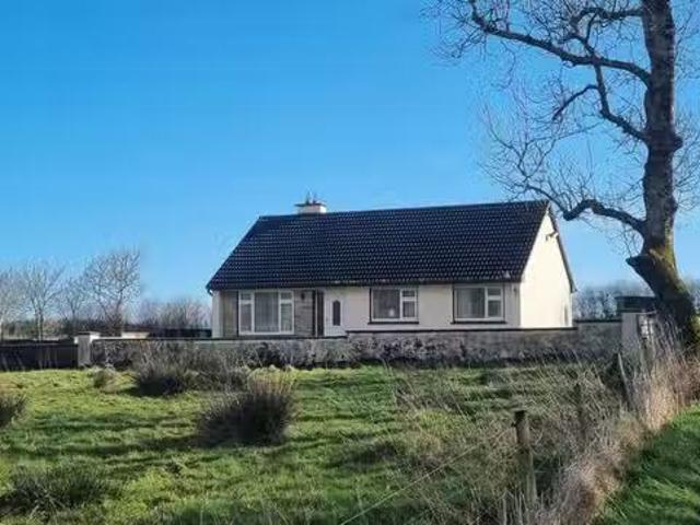 Patch, Dromore West, Dromore West, Co. Sligo, F26FT68 is for s.