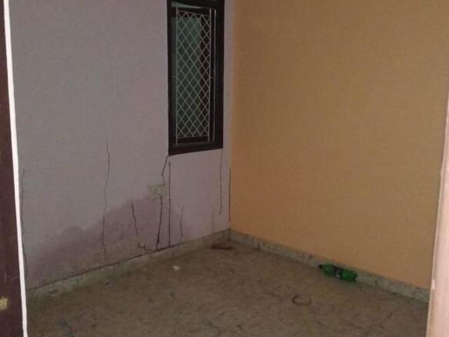 Patpar Ganj Village Nr Adc Lab Patpar Village 2.5 Bedroom 550 Sq. Ft. Builder Floor in Mayur Vihar Delhi Listing ID: #10138