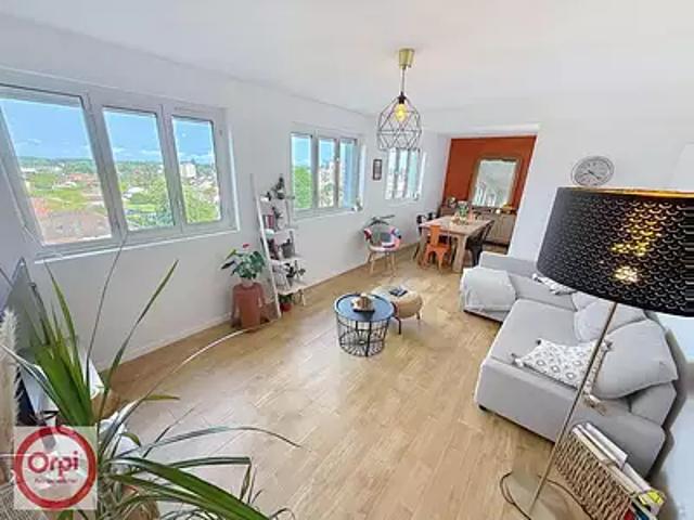 Pau 64000 Achat / Vente appartement 4 pièces t4 cave balcon