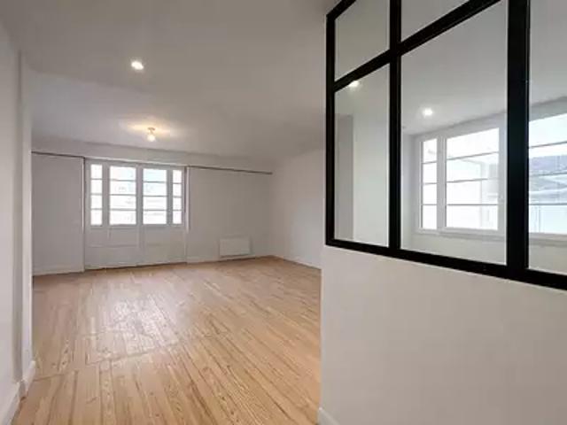 Pau 64000 Achat / Vente appartement 5 pièces t5 au dernier étage