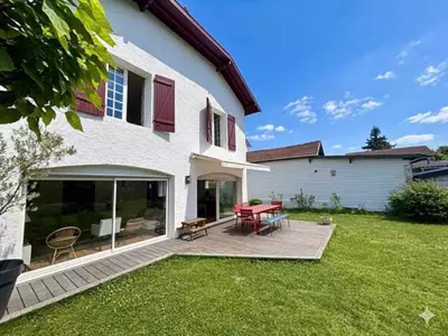 Pau 64000 Achat / Vente maison 6 pièces t6 jardin terrasse