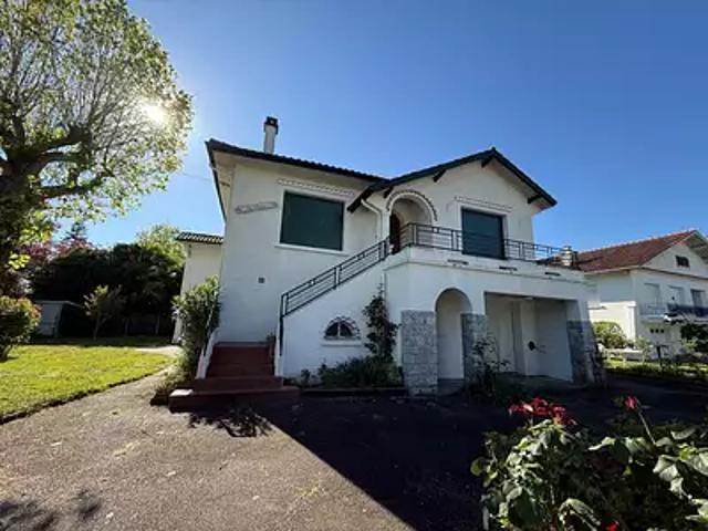 Pau 64000 Achat / Vente maison 7 pièces t7 jardin terrasse