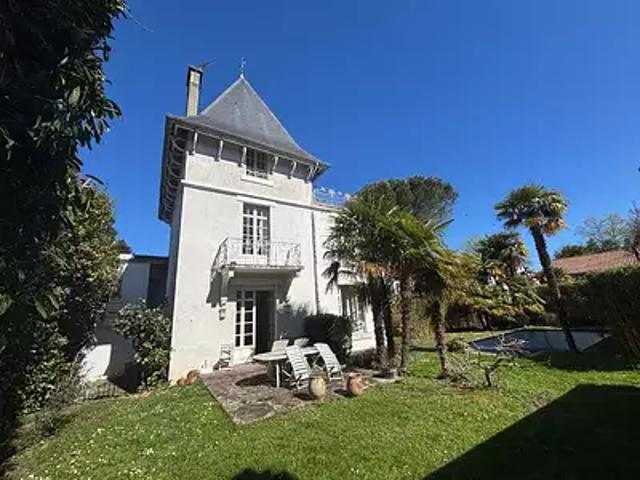 Pau 64000 Achat / Vente maison 8 pièces t8 piscine jardin