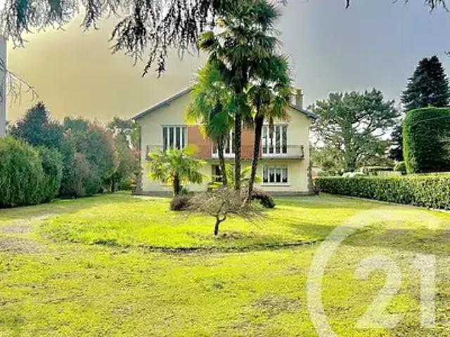 Pau 64000 Achat / Vente maison 8 pièces t8