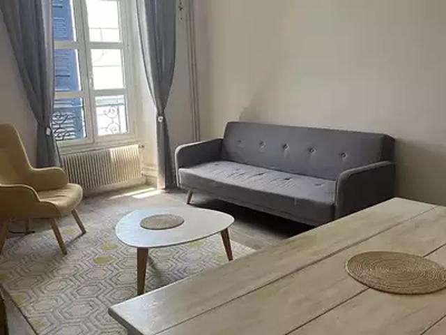 Pau 64000 Location appartement 4 pièces t4 au dernier étage
