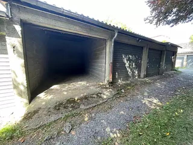 Pau 64000 Location parking