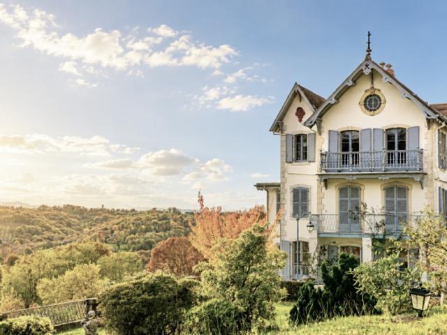 PAU, DEMEURE DE PRESTIGE