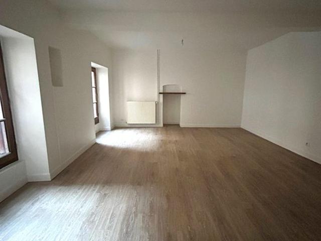 PAU PLACE GRAMONT T1/2 de 38 m2 environ
