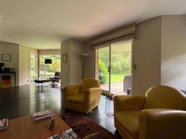 PAU TRESPOEY PROCHE STE URSULE MAISON D'ARCHITECTE D'EXCEPTIO