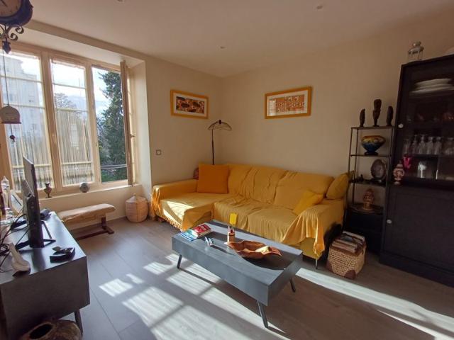 PAU TRESPOEY T3 67 m² Garage