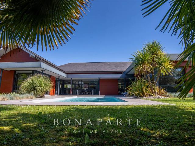 Pau Trespoey – Villa d’architecte de plain pied – Volumes ca. 184m² Pau