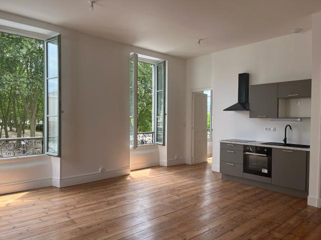 PAU VERDUN T3 ENTIEREMENT RENOVE