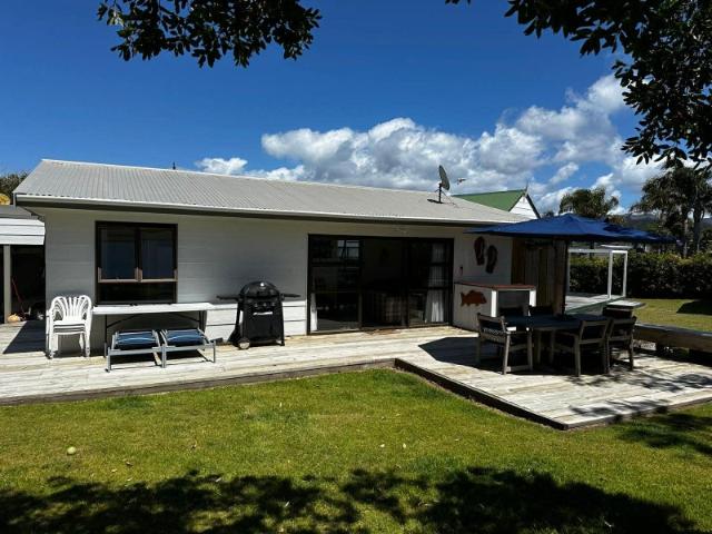 pauanui, 2 bedrooms