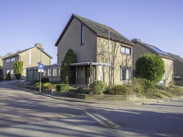 Paul van Ostaijenstraat 11, 6372HX, Landgraaf, Limburg 6372HX