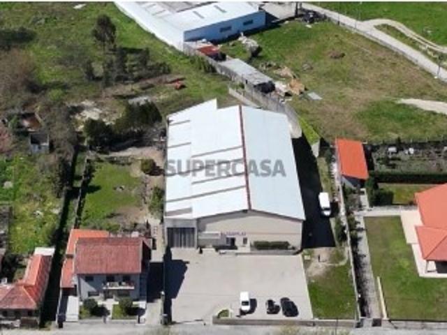 Pavilhão Industrial com Elevado Potencial Seroa, Paços de Ferreira