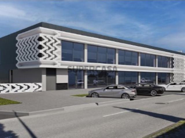 Pavilhão para Venda com localização privilegiada Aveiro