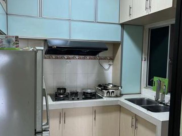 Pavilion Bukit Jalil damai condoApartment with lift Swimming pool