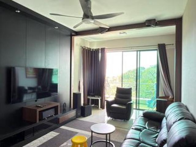 Pavilion Resort Teluk Kumbar Bayan Lepas Rare Excellent Unit