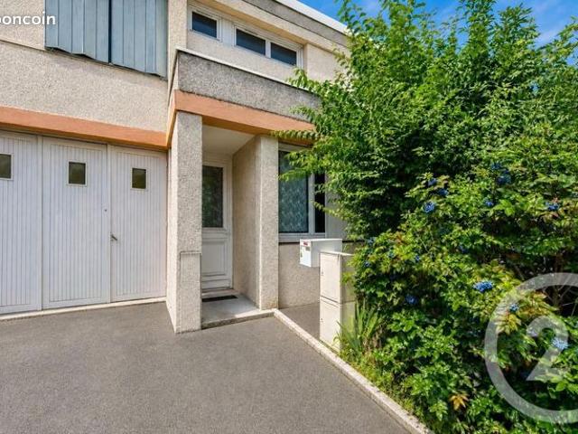 Pavillon 4 pièces 77 m²