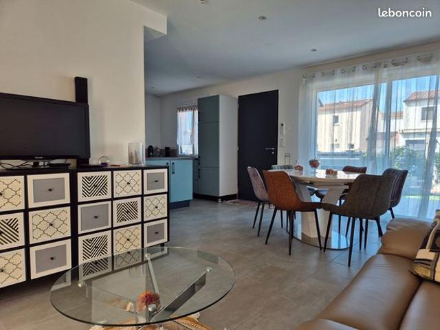 Pavillon 4 pièces 83 m²