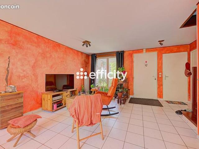 Pavillon 4 pièces 84 m²