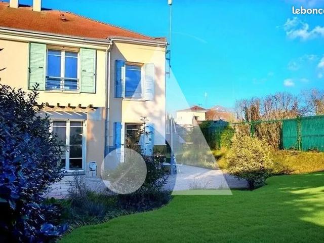 Pavillon 4 pièces 88 m²