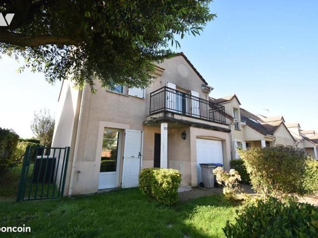 Pavillon 4 pièces 93 m²