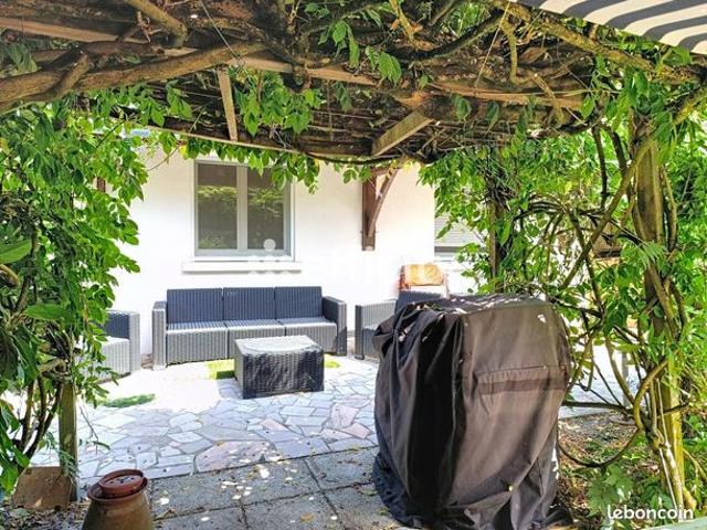 Pavillon 5 pièces 93 m²