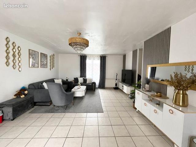 Pavillon 4 pièces 90 m²