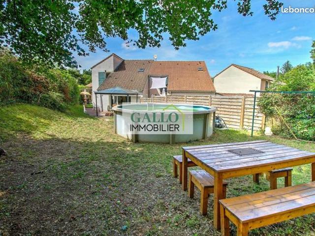 Pavillon 4 pièces 90 m²