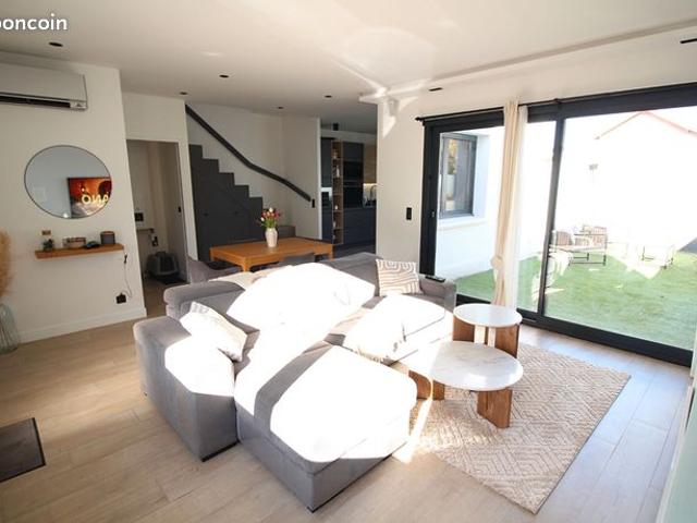 Pavillon 4 pièces 90 m²