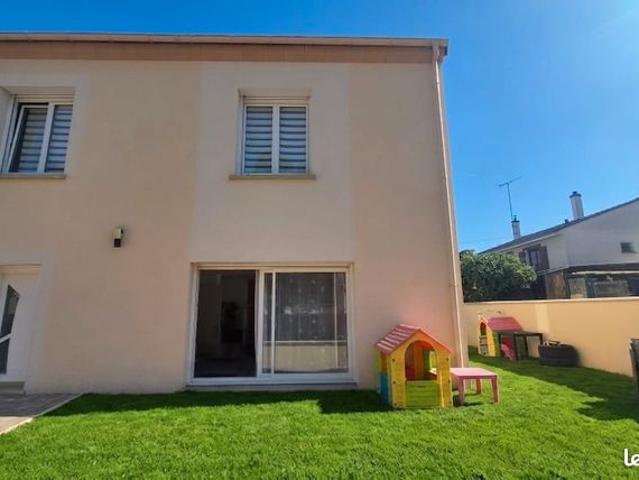 Pavillon 4 pièces 95 m²