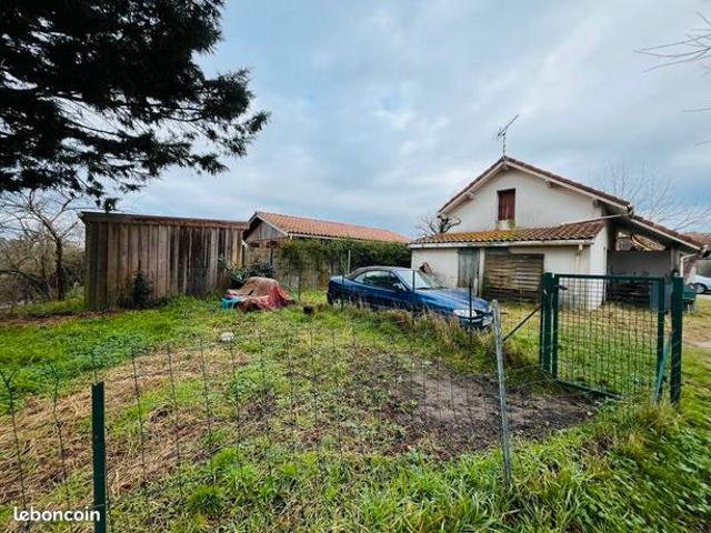 Pavillon 4 pièces 100 m²