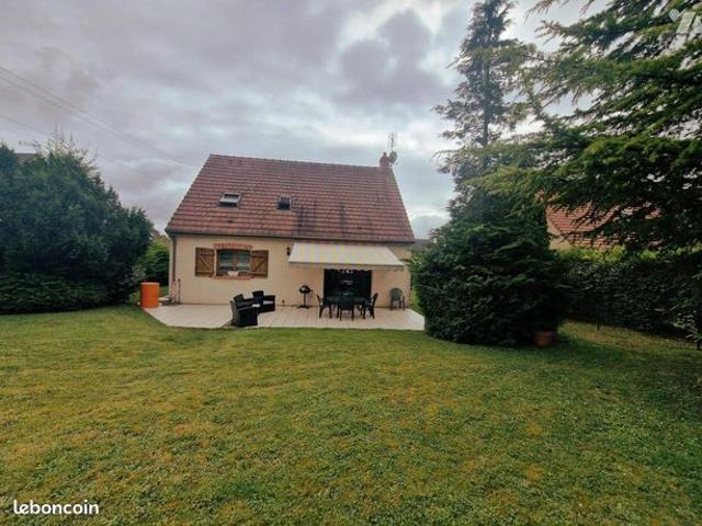 Pavillon 4 pièces 104 m²