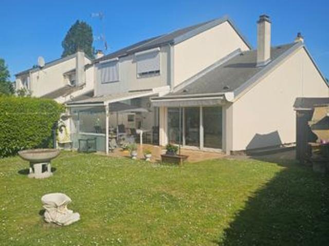 Pavillon 4 pièces 108 m²