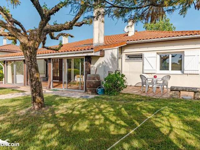 Pavillon 4 pièces 122 m²