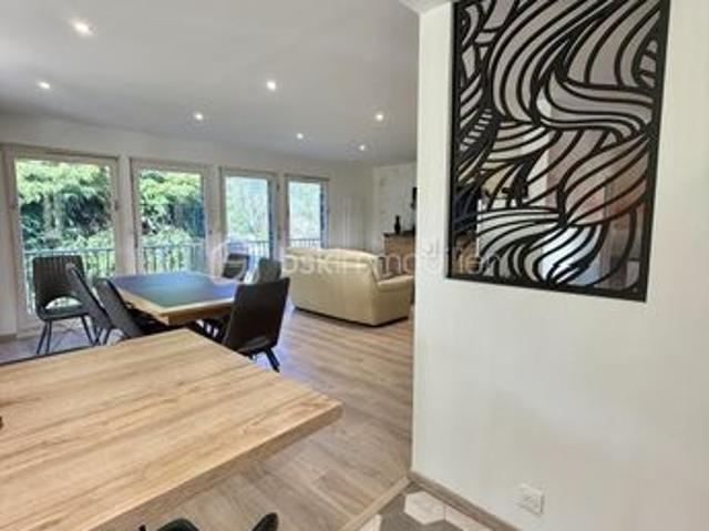 Pavillon 4 pièces 128 m²