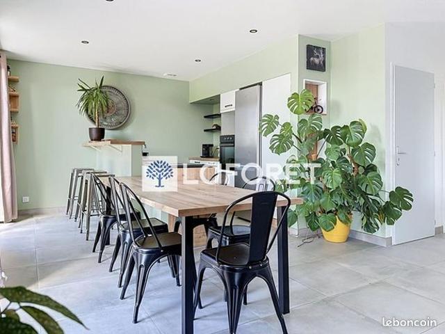 Pavillon 4 pièces 137 m²