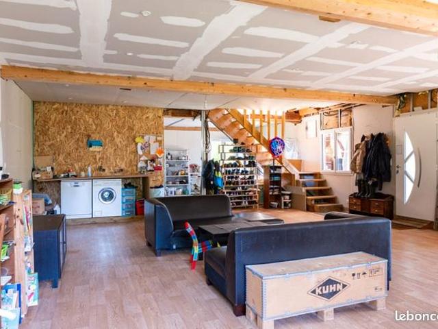 Pavillon 4 pièces 175 m²