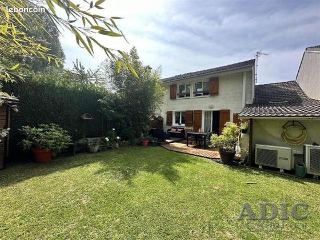 Pavillon 5 pièces 85 m²