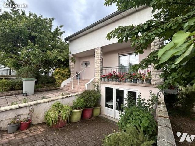 Pavillon 5 pièces 86 m²