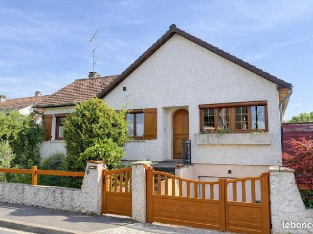 Pavillon 5 pièces 93 m²
