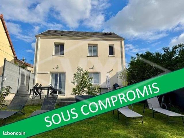 Pavillon 5 pièces 93 m²