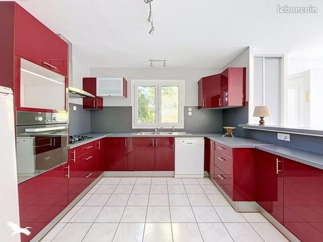 Pavillon 5 pièces 93 m²
