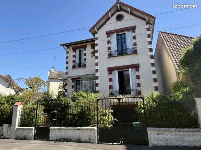Pavillon 5 pièces 93 m²