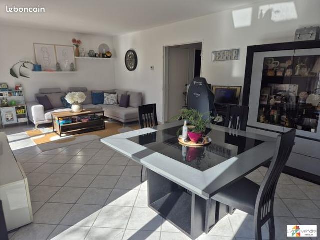 Pavillon 5 pièces 92 m²