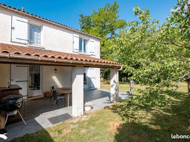Pavillon 5 pièces 99 m²