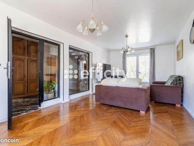 Pavillon 5 pièces 104 m²
