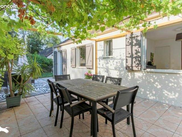 Pavillon 5 pièces 104 m²